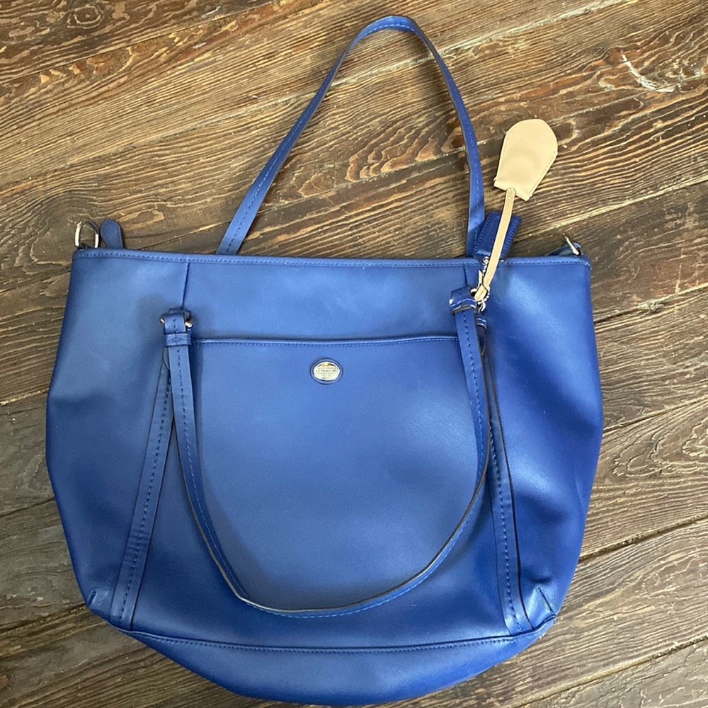 Coach dark blue, large shoulder bag.